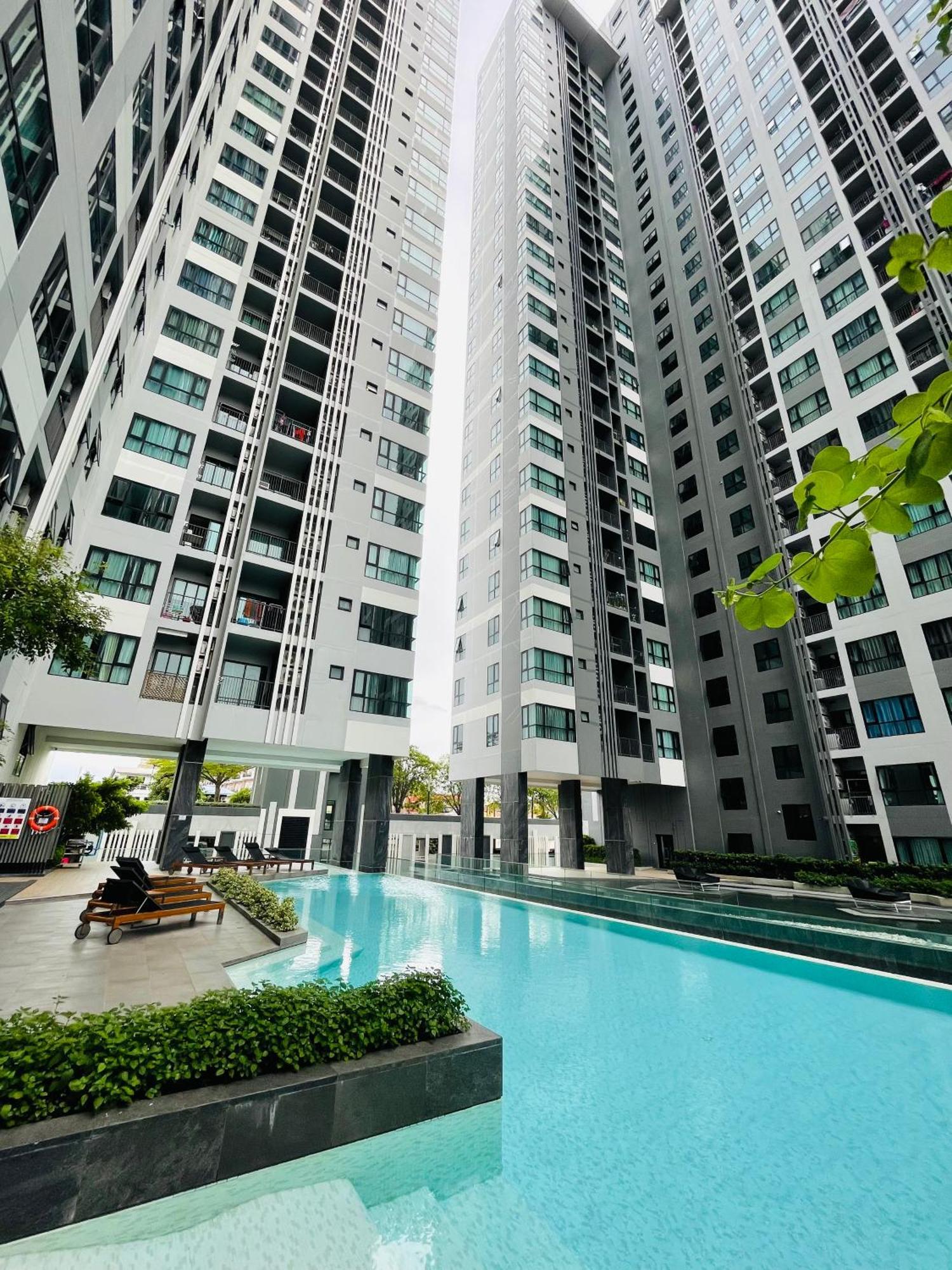 The Base 100 By Numam Apartment