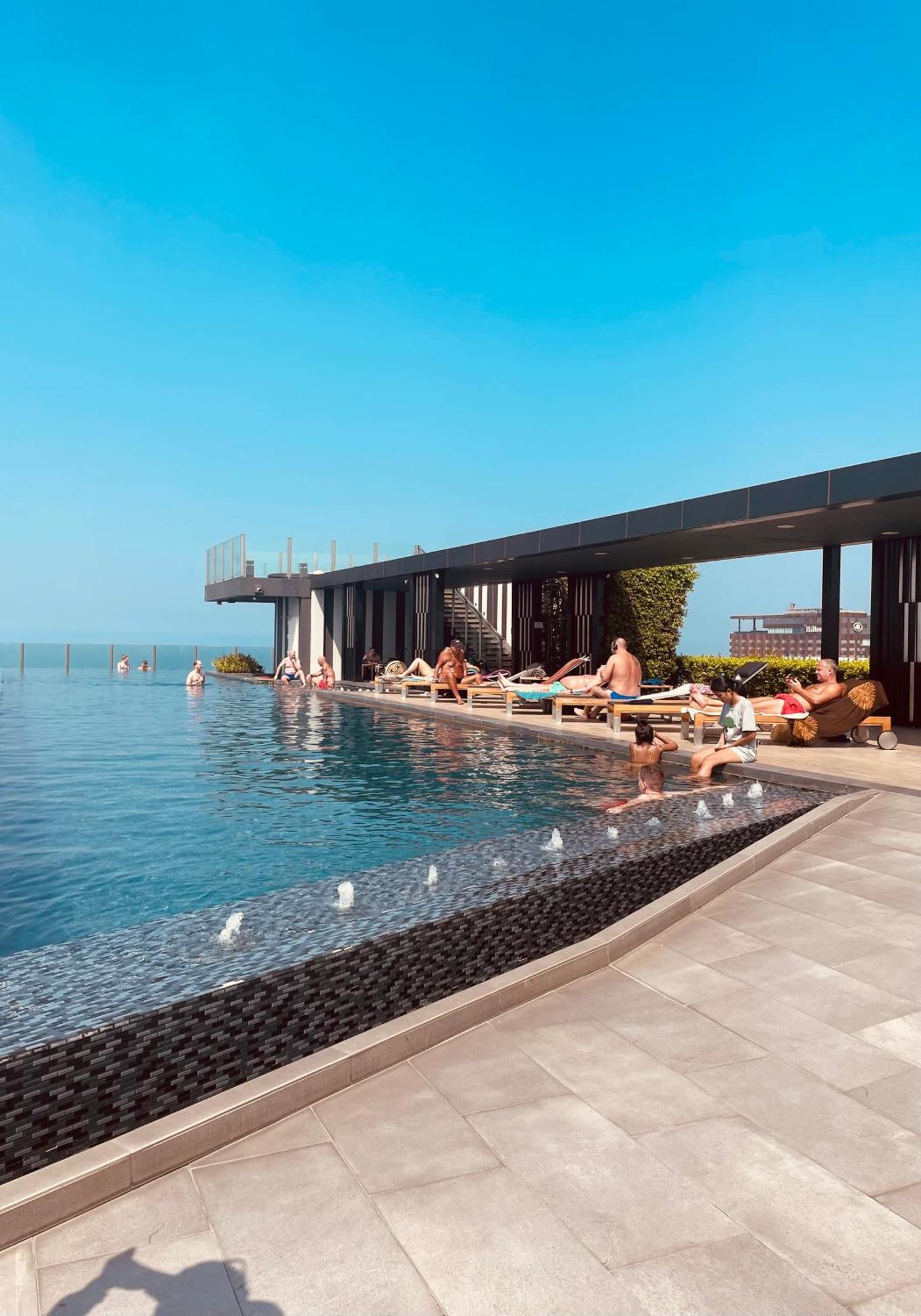 The Base 100 By Numam Apartment *